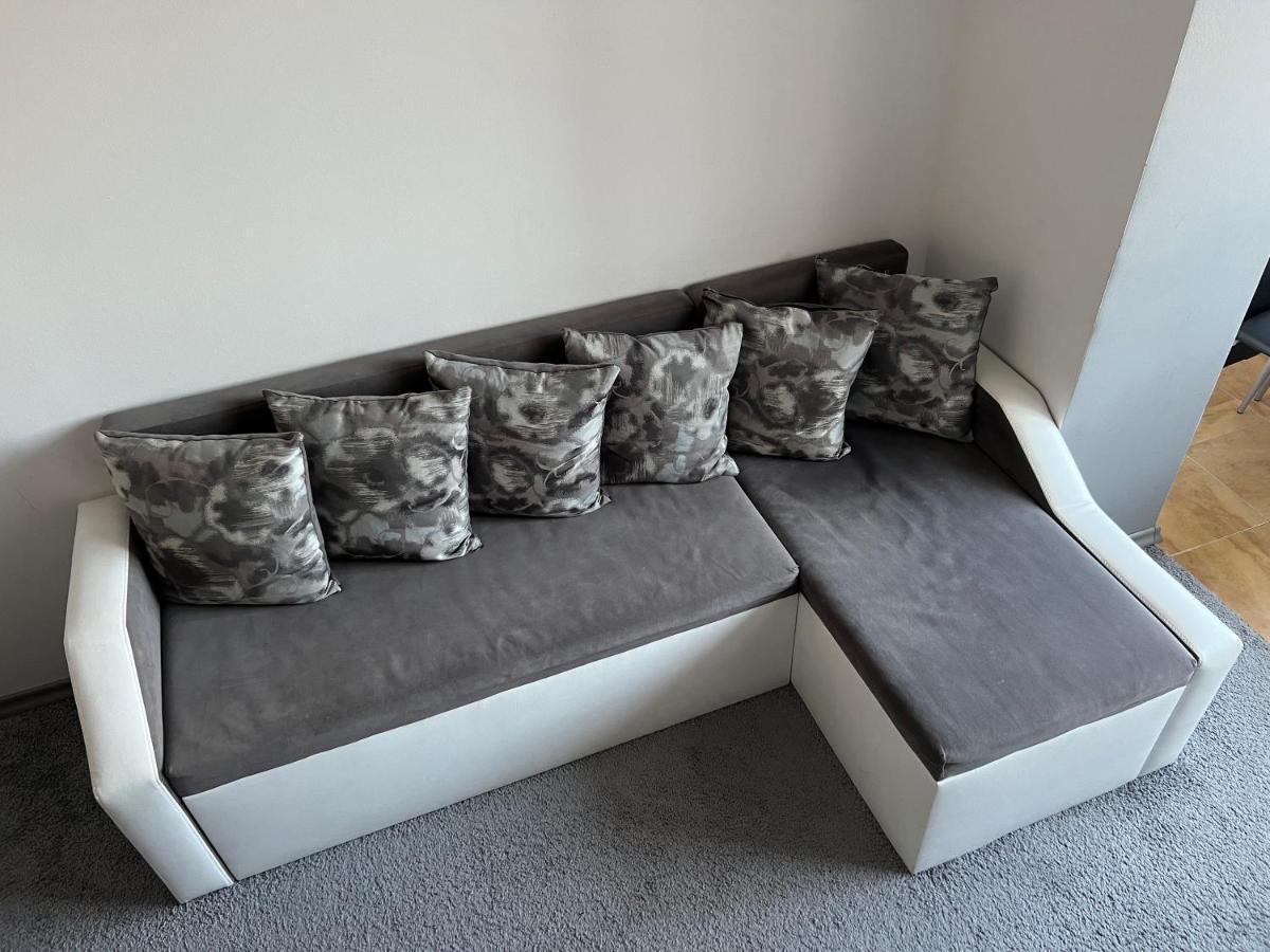 Cosy Central Apartment Варна Екстериор снимка